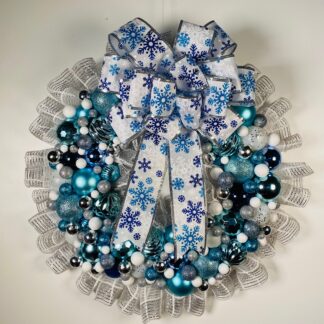 Ornament Wreath Blue/White/Silver
