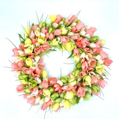 Tulip Wreath Green & Peach 20 inches