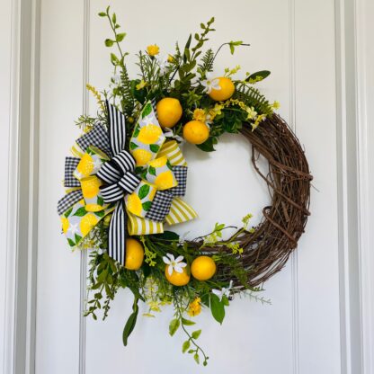 Lemon Grapevine Wreath - 22”